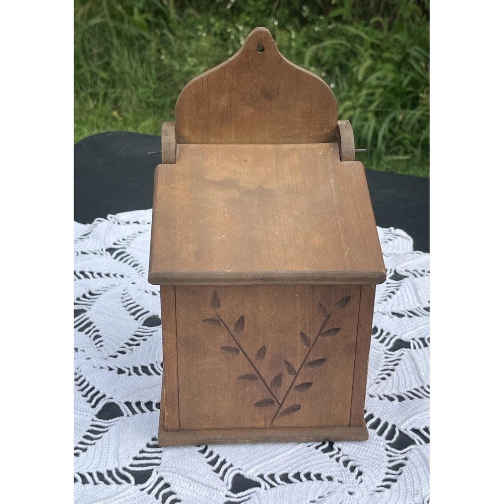 Vintage Wooden Wall Mounted Salt Box Storage Recipe Holder Organizer